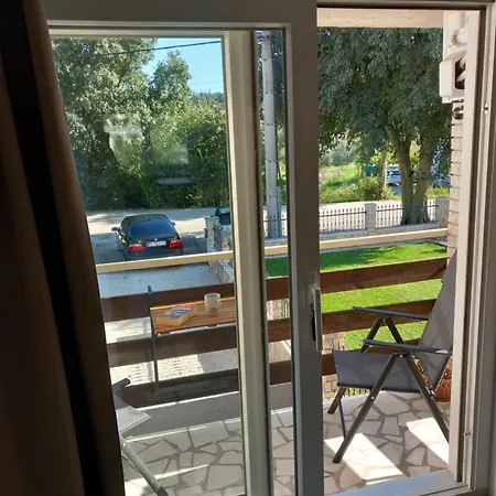 Fully Renovated Stinjan Near The *