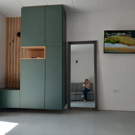 Apartman Fully Renovated Stinjan Near The