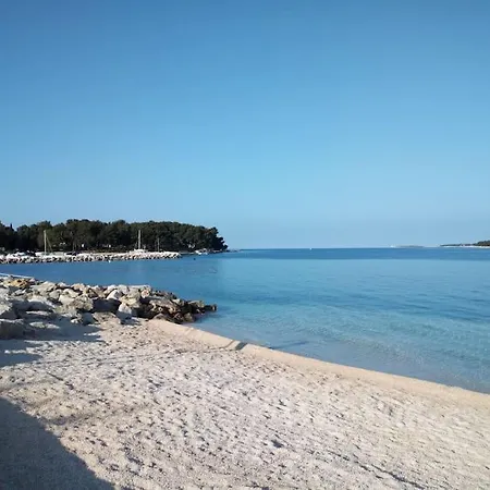 Apartment Fully Renovated Stinjan Near The Pula